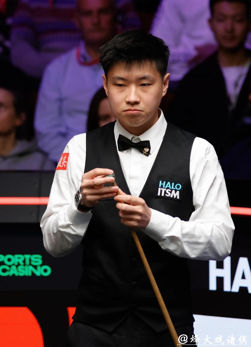 斯诺克英国公开赛 赵心童2-4希金斯止步32强