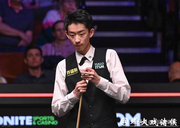 斯诺克大师赛:吴宜泽、肖国栋晋级八强 斯诺克大师赛:吴宜泽、肖国栋晋级八强